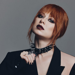 Юлия Савичева