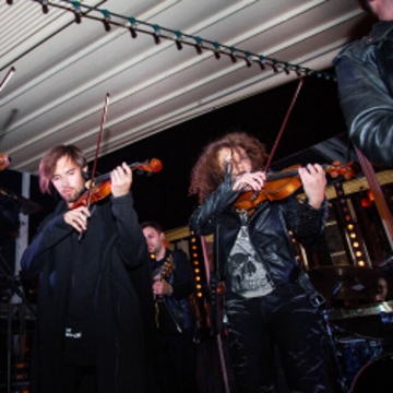 Новый год наоборот. Мировые и Рождественские хиты в Симфоническом звучании на Теплой Крыше. Концерт Imperialis Orchestra