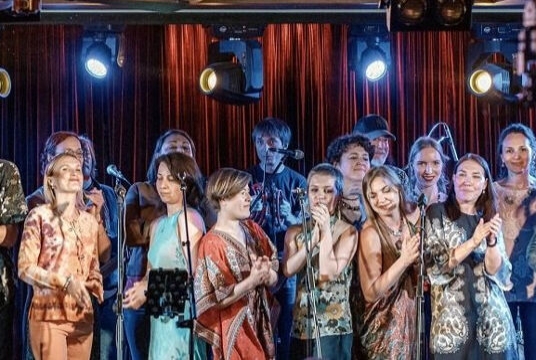 Концерт Ольги Олейниковой и Sunny Side Singers: «Рождественский переполох»