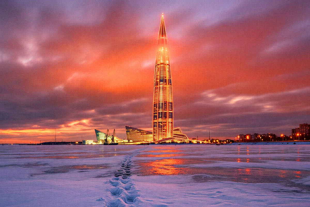 Цой, Горшок, Егор и Хой на Неве