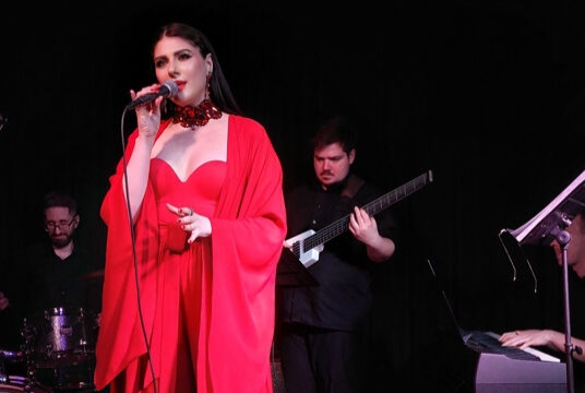 Diana Sur – Merry Christmas