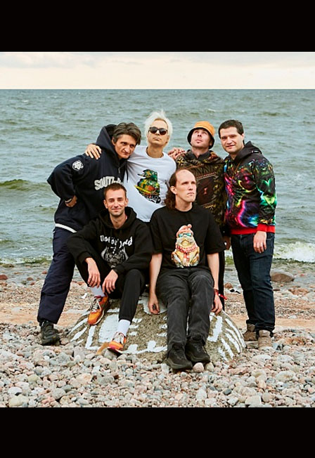 THE LEGENDARY FLOWER PUNK