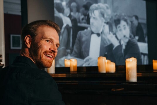 Показ фильма «Немое кино в озвучке Lev Piano. Чарли Чаплин «Новые времена»»