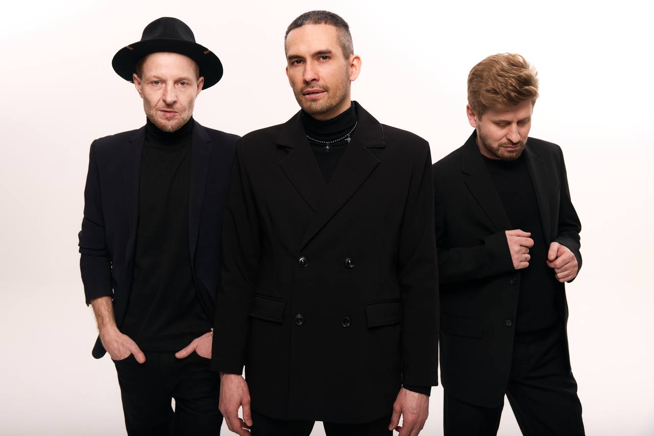 Сборный новогодний корпоратив. Царица пати: Russian Style