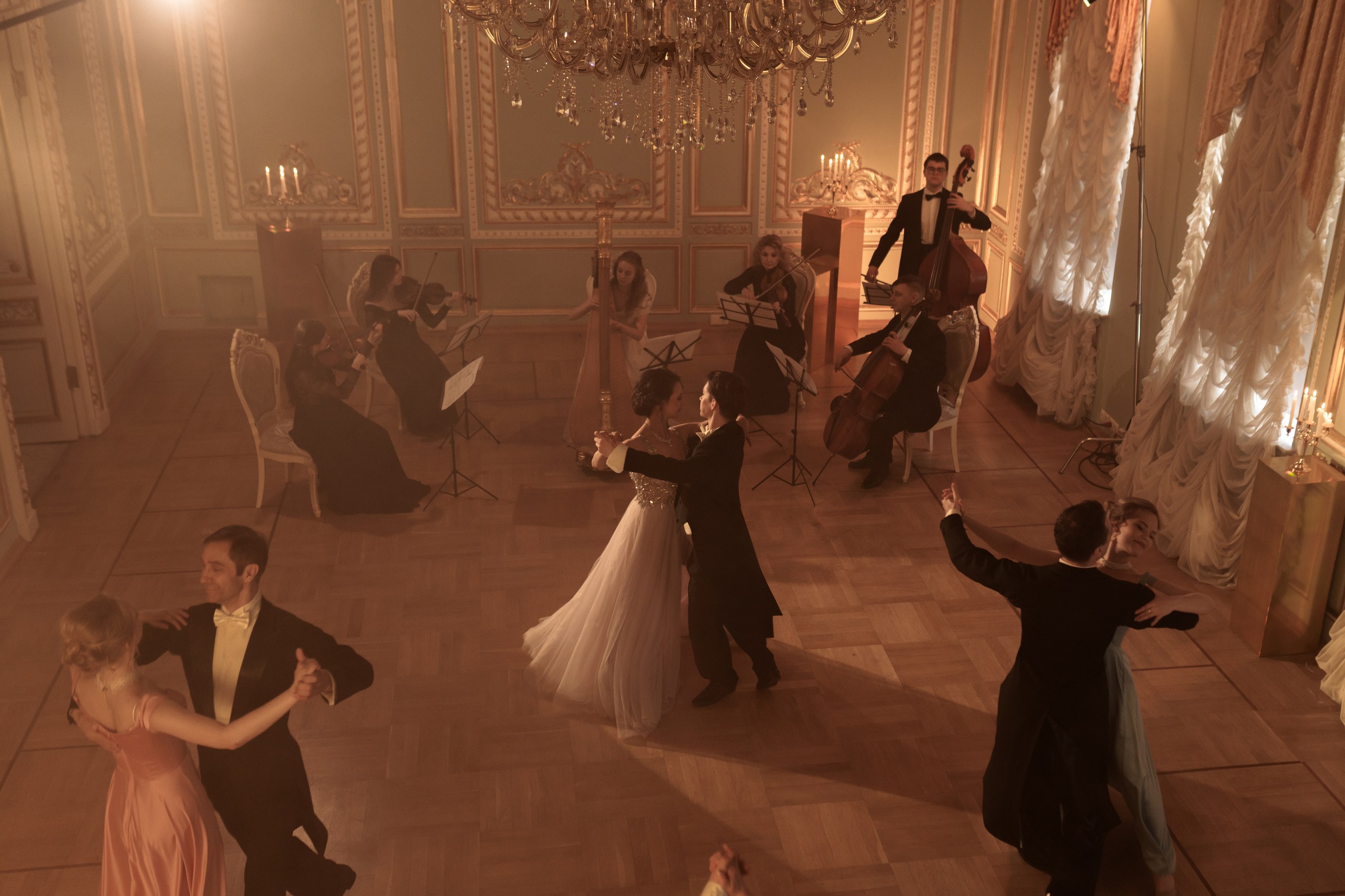 White Night Ball. Бал 19 века в Особняке с водной прогулкой на развод мостов