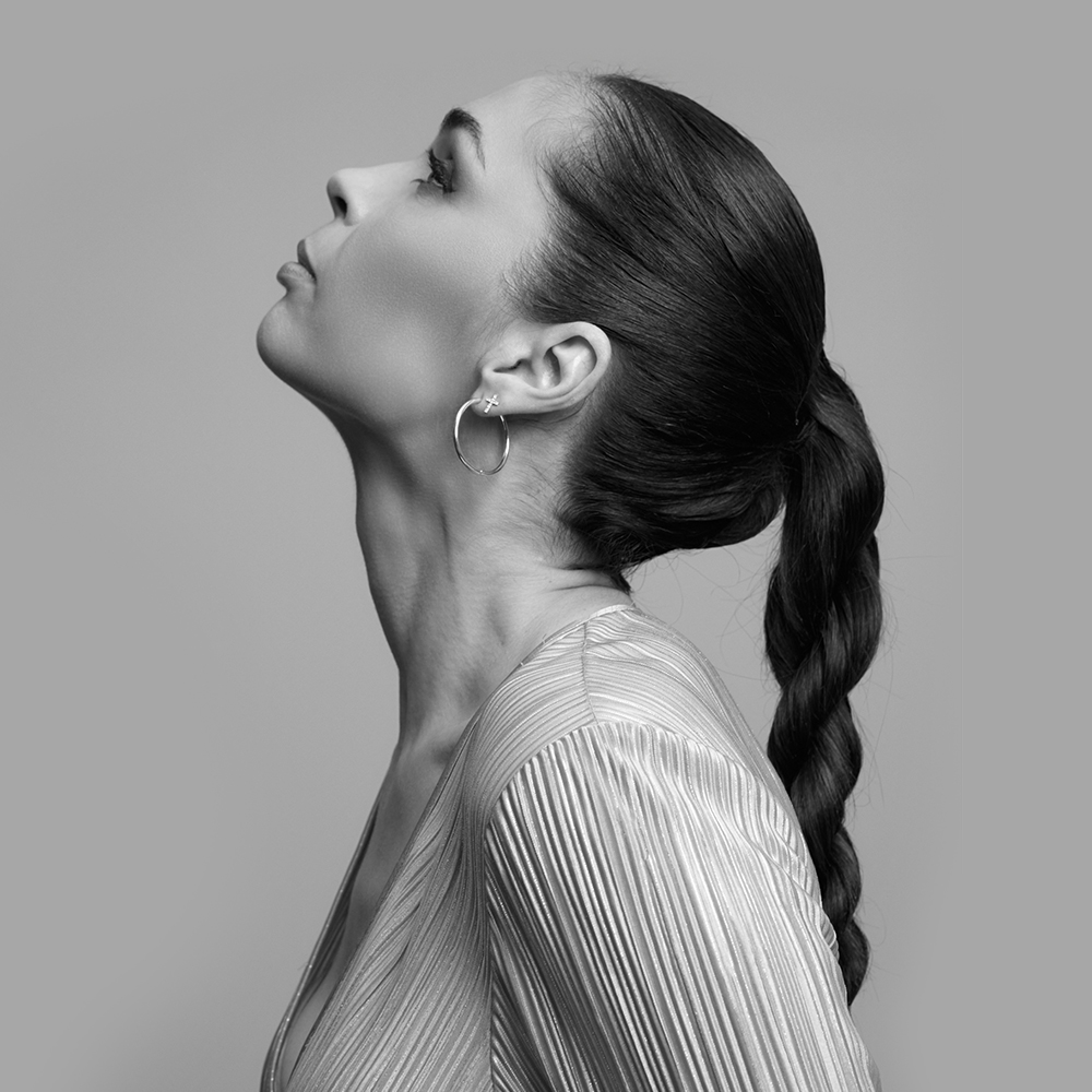 Юлия Ахмедова. Сольный стендап-концерт