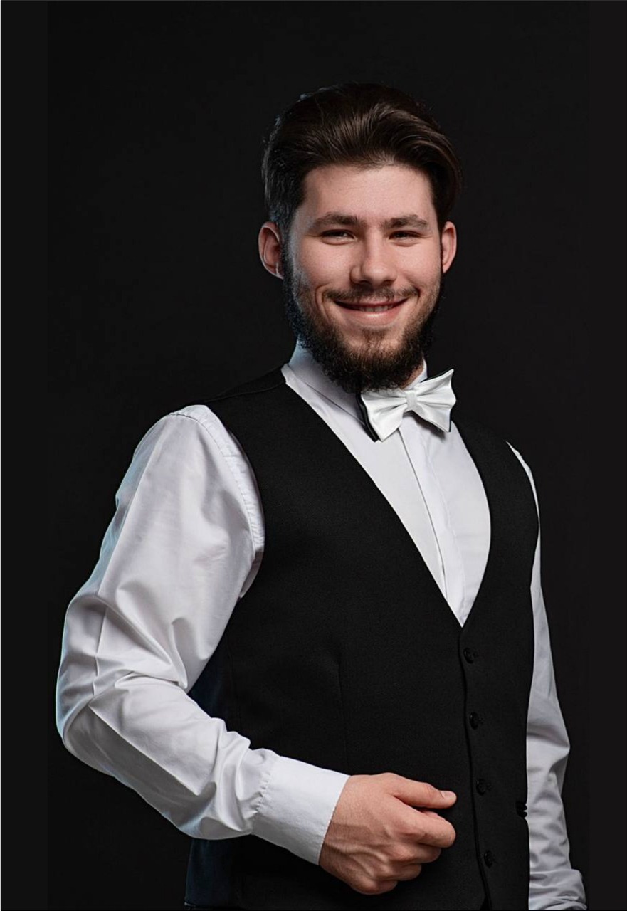 С песней о главном...