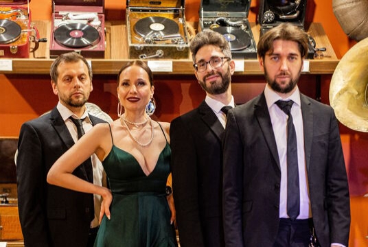 Концерт Эллен Болсановой и «Ellenband» – «Винтажный поп-джаз»