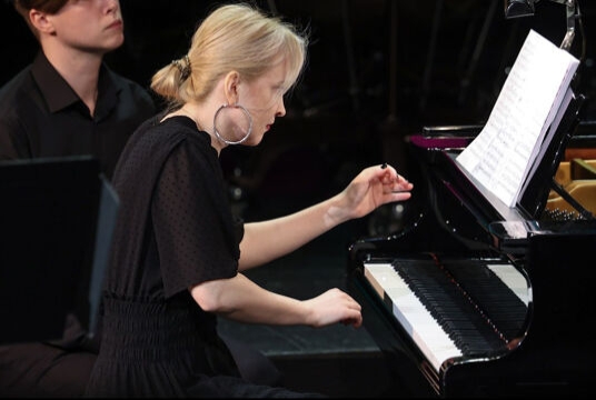 Опера «Н. Хрущева «Двое»