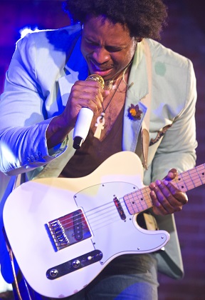 SOUL NIGHT WITH QUENTIN MOORE