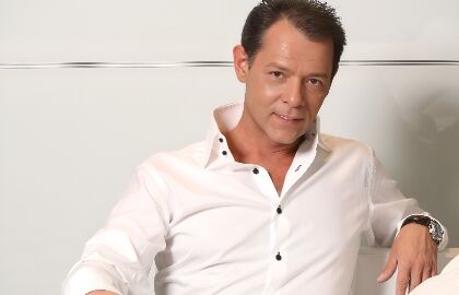 Вадим Казаченко «Любимые хиты и новые песни»
