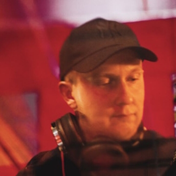 Лекция «История электронной музыки. Алгоритмы и музыка машин. Рассказывает Леонид Кравченко»