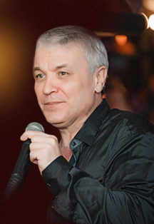 Александр Дюмин