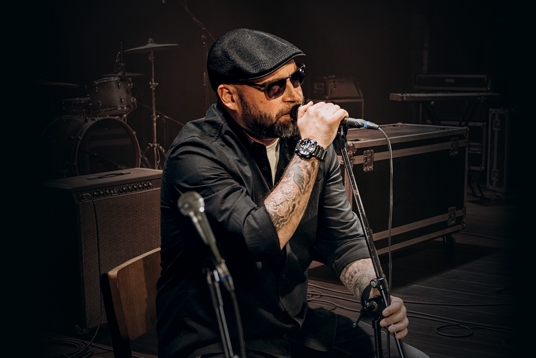 Многоточие Band