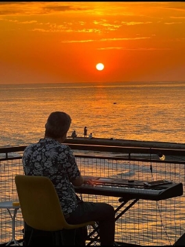 Фортепиано на закате