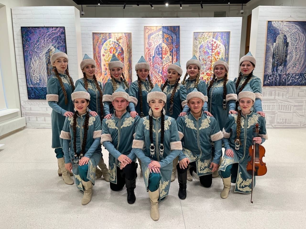 Без җырлыйбыз Илебез турында / Мы поём о Родине