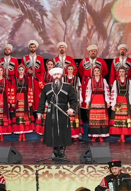 Кубанский казачий хор «Россия, Русь! Храни себя, храни!»