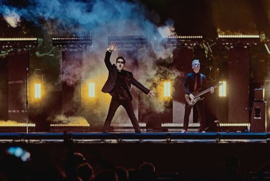 Легендарные хиты Depeche Mode «Enjoy the symphony» show с оркестром