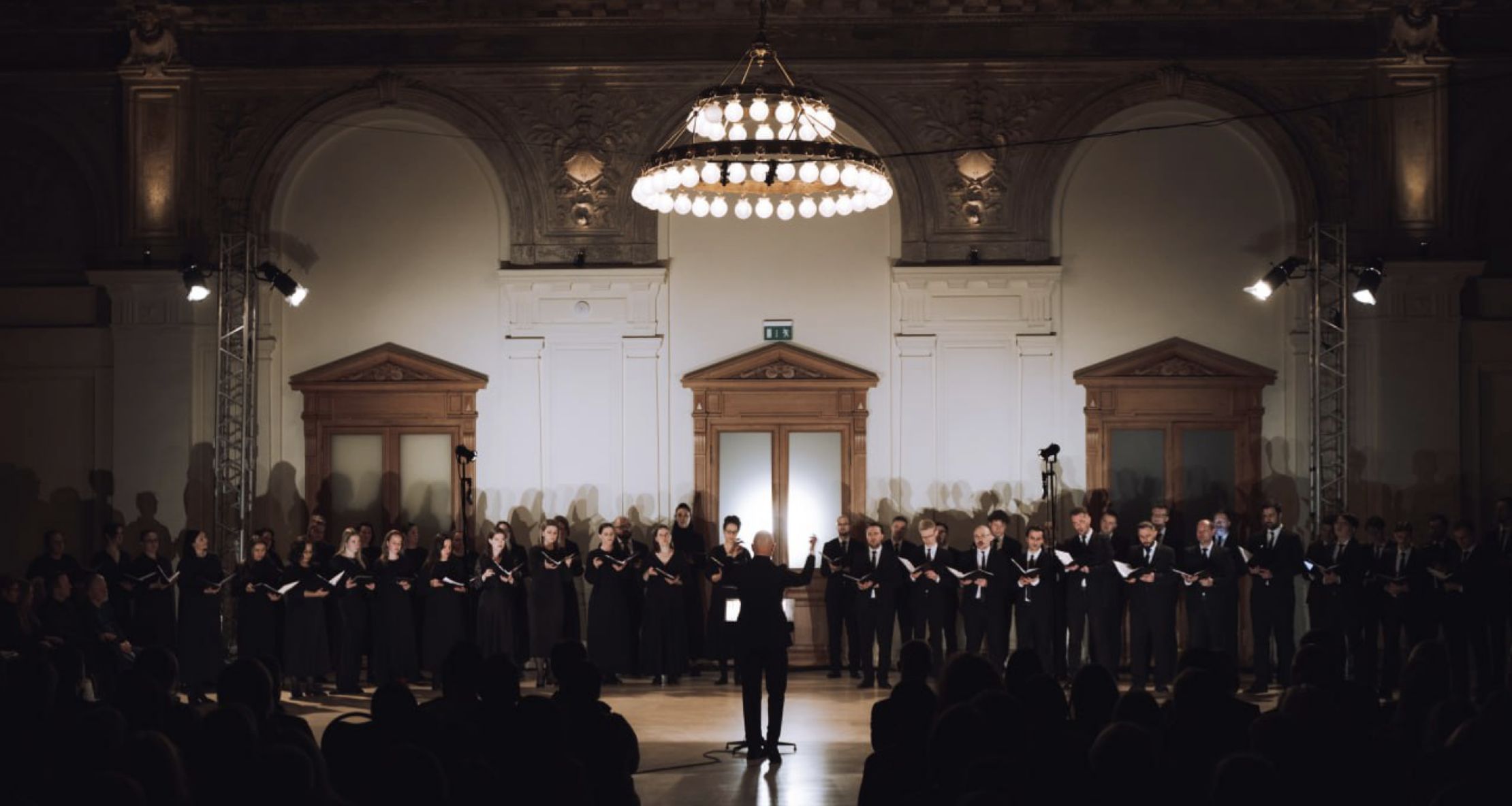 Концерт хора musicAeterna. Русская духовная музыка XX века