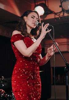 100% Jazz Band & Стефания Дамоциди