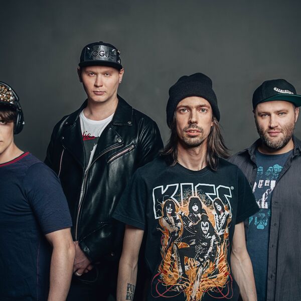 Не менее пяти оборотов