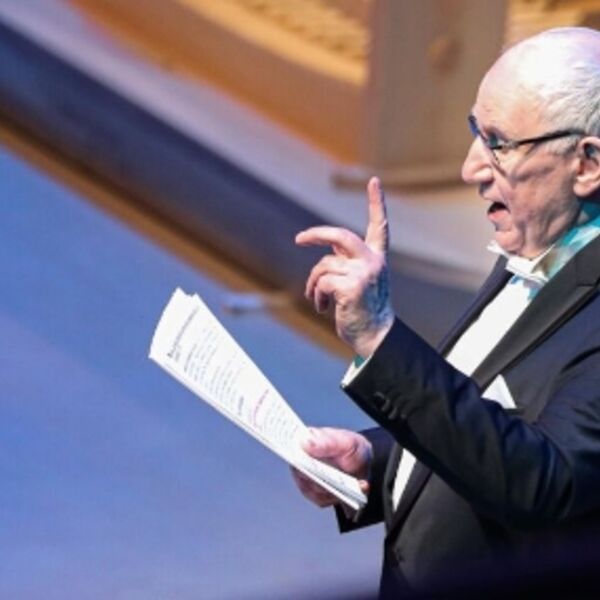 Малыш и Карлсон. Л. Лабзина (орган), В. Баринов (худ. слово)