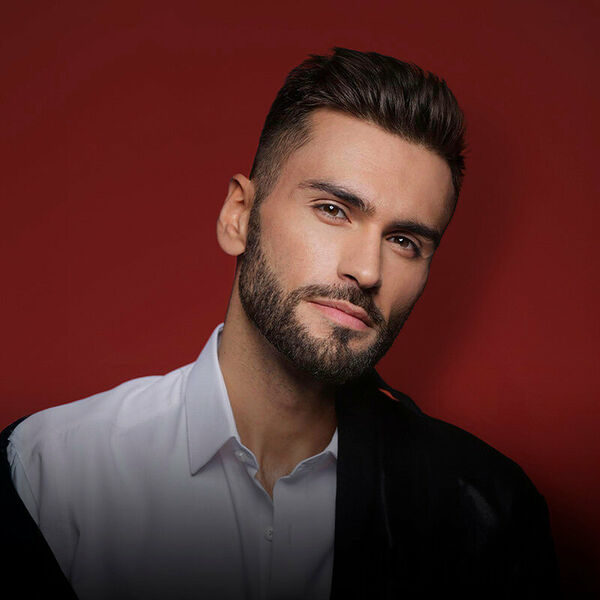 Нодар Ревия