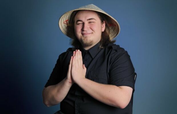 Фото сессия в дурацких шляпах! 