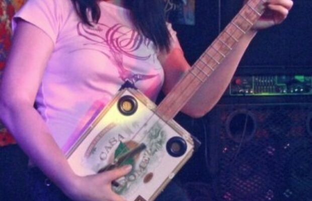 Гитары из сигарных коробок