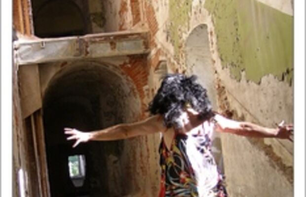  фотосесия  на  заброшенной  фабрике  19  века