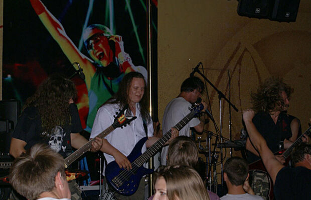 клуб "ХОТТЕЙ"