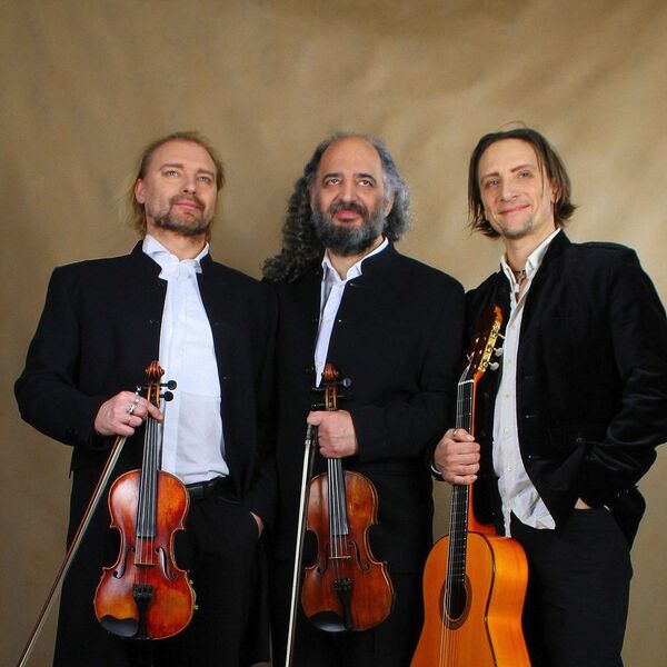 Вновь с нами — трио «Лойко»!