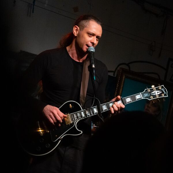 Михаил Елизаров