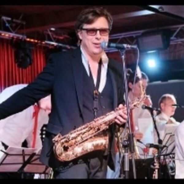 Оркестр Святослава Текучёва: Таис Урумидис и Владислав Косарев