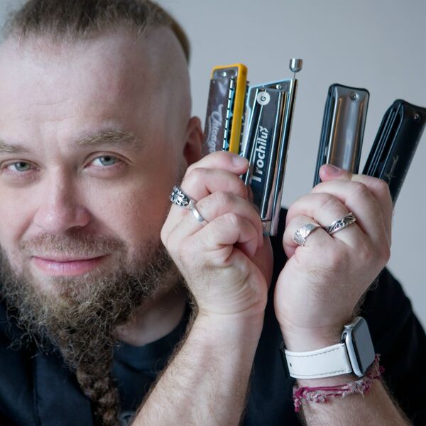 Борис Плотников и фольклорный ансамбль «Услада»