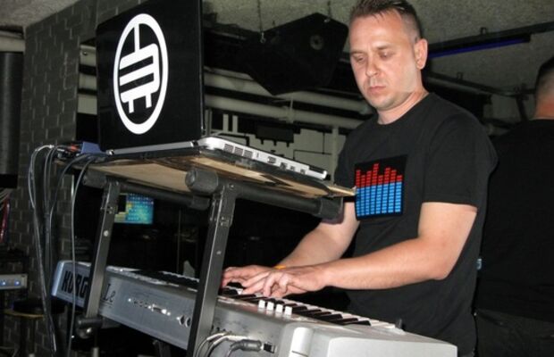 Участники группы.