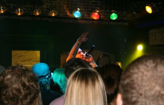 Выступление в клубе