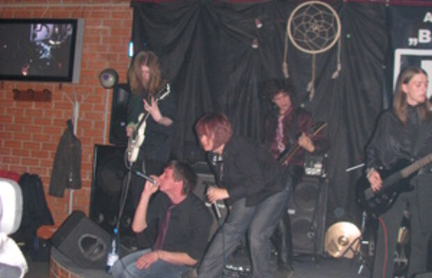 с концертов