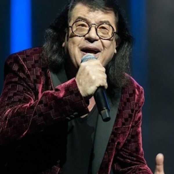 Игорь Корнелюк