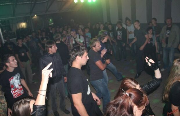 С разных концертов