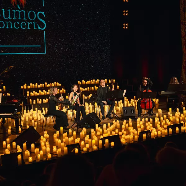 Lumos Concerts. Неоклассика: Эйнауди, Рихтер при 1000 свечей
