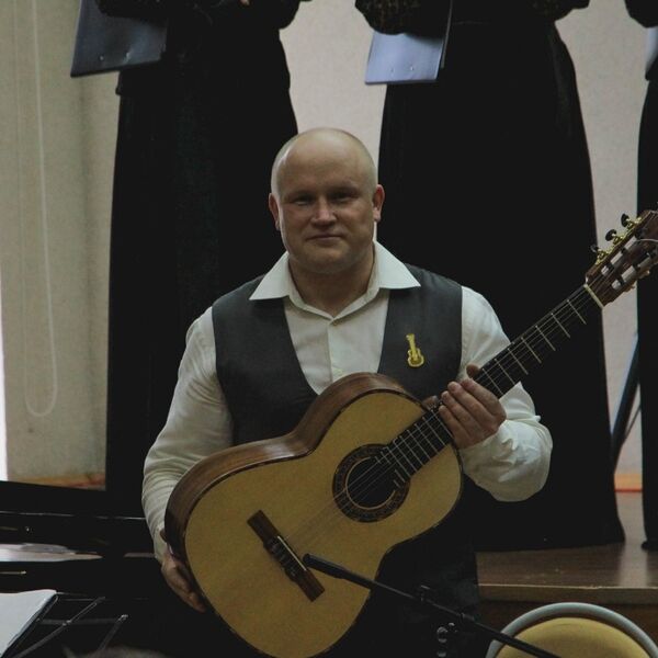 Саксофон и гитара