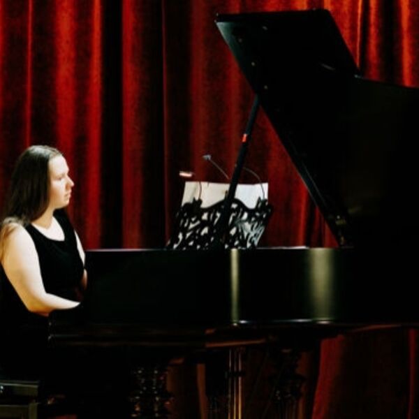 Музыкальный поединок при свечах. Орган & Рояль