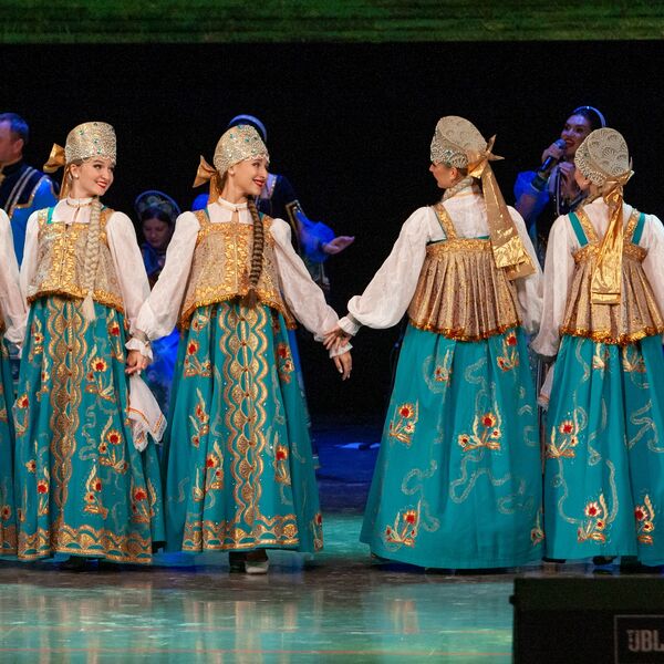 Мы – единая семья. Ансамбль песни и танца «Волга» им. Ионова
