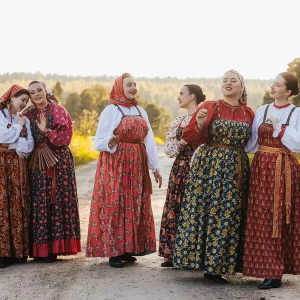 Посидим по–хорошему. Юбилей театра фольклора «Разноцветье»