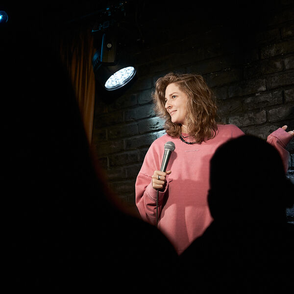 Вечера комедии