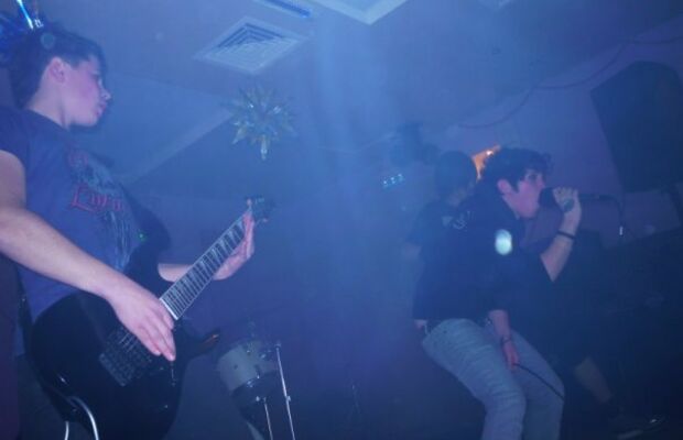 17.12.09 - концерт в г.Заволжье, кафе "Вернисаж"