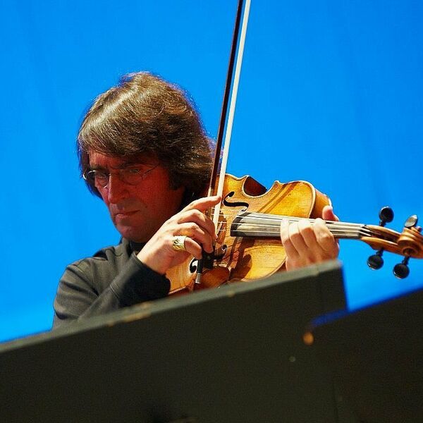 Чехов. 5 пудов любви, 22 несчастья, 33 истерики, минус 3 сестры