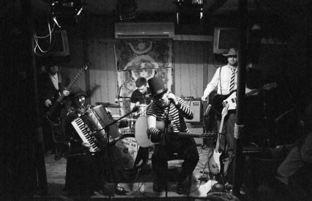 Ужин в Шляпах