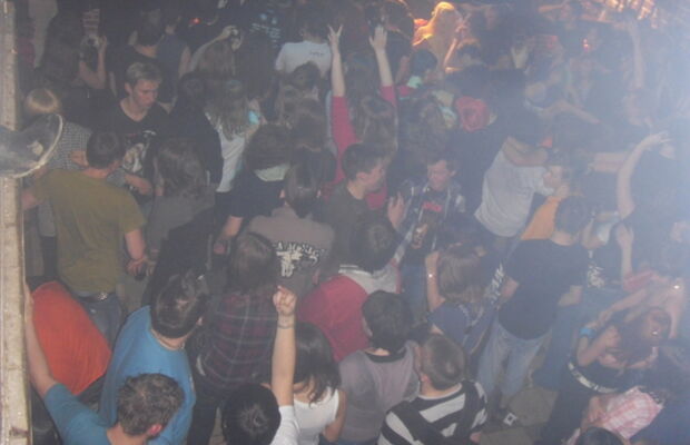 самый жЫрный панк концерт ч.2 - ч.3